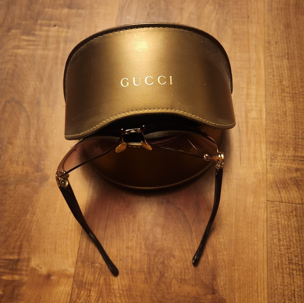 Gucci Sun Glasses